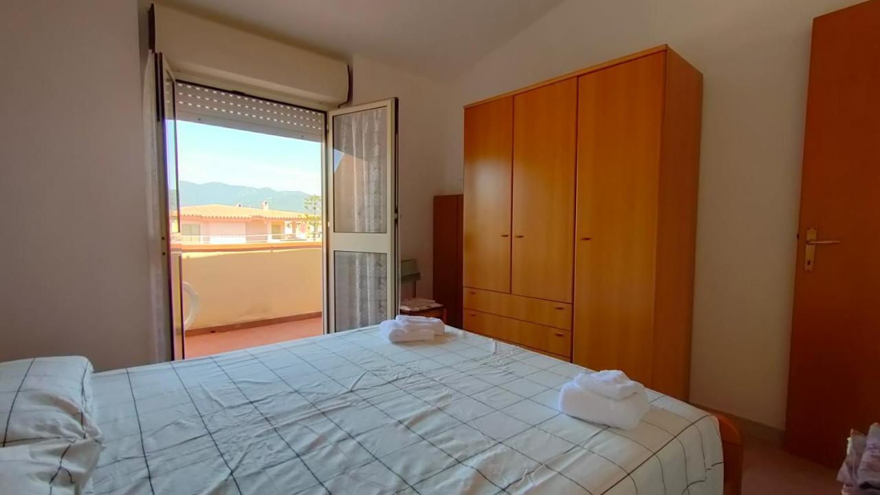 Oasy6 Apartman Villasimius Kültér fotó