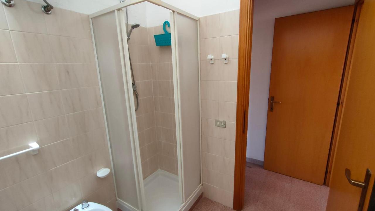 Oasy6 Apartman Villasimius Kültér fotó