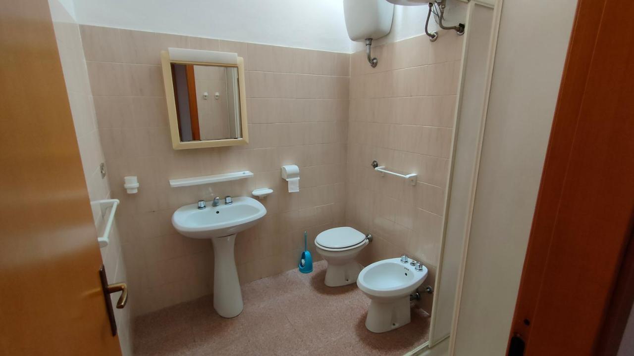 Oasy6 Apartman Villasimius Kültér fotó