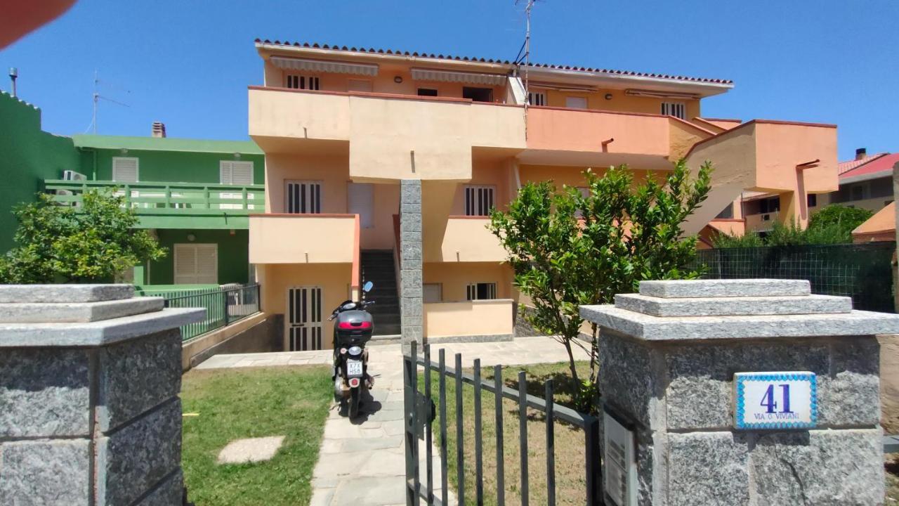 Oasy6 Apartman Villasimius Kültér fotó